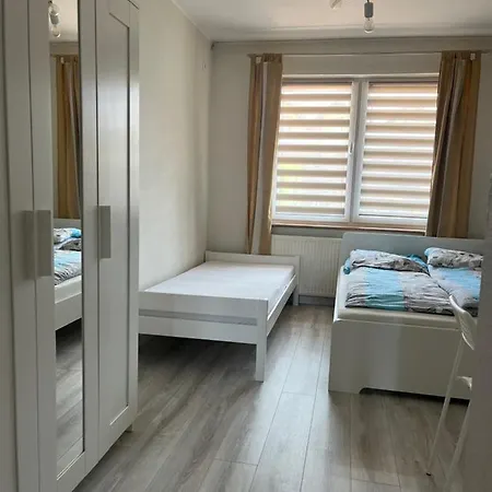 Wiktoria ホームステイ Jastrzębia Góra